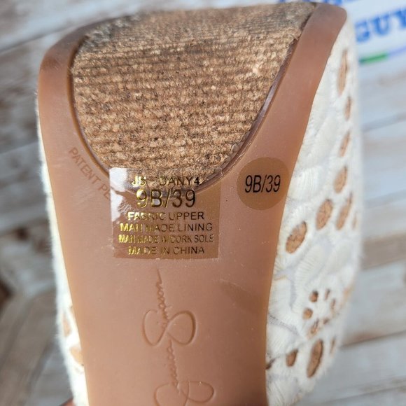 Jessica Simpson Women Size 9B Brown/ White Ankle Strap High Block Heels Shoes - Picture 13 of 13